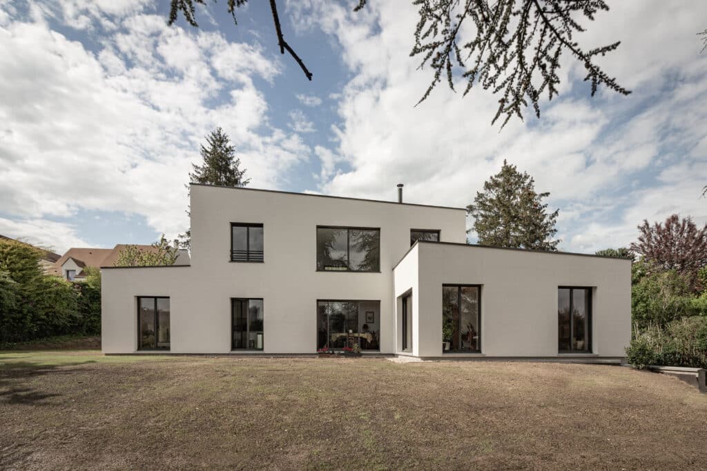 Maison bois enduit